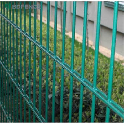 Pulver beschichtet 868 Zwillingsdrahtnetz Zaun Wasserdicht für Garten