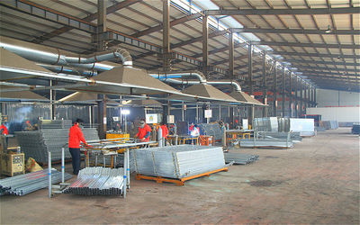 Hebei Bending Fence Technology Co., Ltd Fabrik Produktionslinie