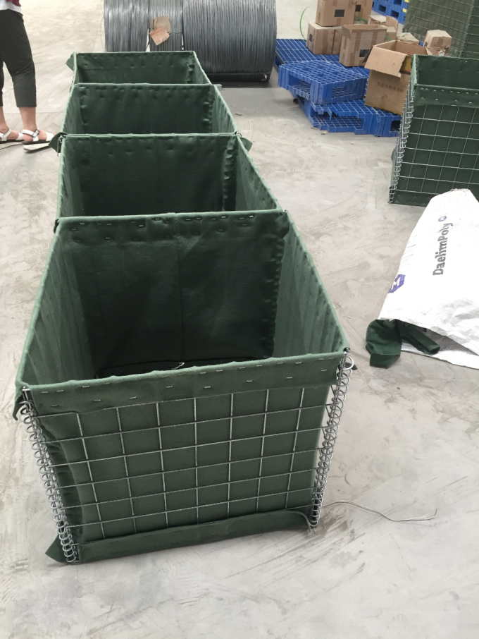 neueste Unternehmensnachrichten &uuml;ber Hot Sales Military Defensive Hesco Barriers From Factory Direct Supply  0