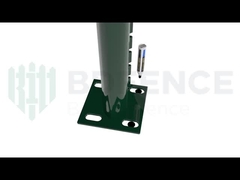 Wie man Platten des Zauns 3D mit Pfirsichposten installiert