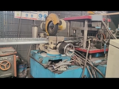 Der Herstellungsprozess von Pfirsichposten ist wie folgt: