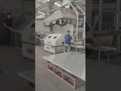 Zaunpfosten wird gebohrt