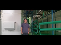 Quadratischer Pfosten wird pulverbeschichtet