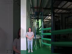 Schlanker Zaunpfosten aus Stahlrohr, pulverbeschichtet