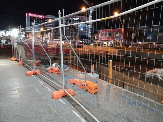 Hot Dip Galvanized Nach Geschweißte Französisch Stil Fahrradträger vorübergehender Barrikadenzaun