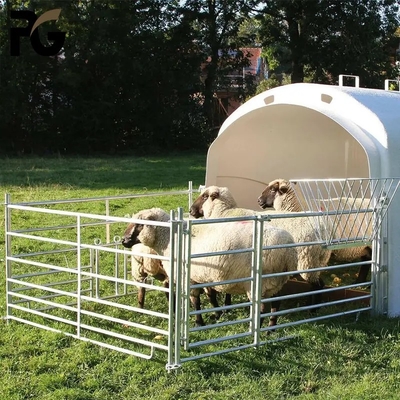Heiße eingetauchte galvanisierte Schafe/Vieh/Ziege/Pferdyard-Platten-Viehbestand-Platten-Eisen-Bauernhof-Zaun Heat Treated Pressure behandelten W