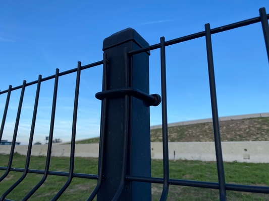 PVC-beschichteter 3D-Zaun Schweißdrahtzaun für Sicherheit und Gartenarbeit