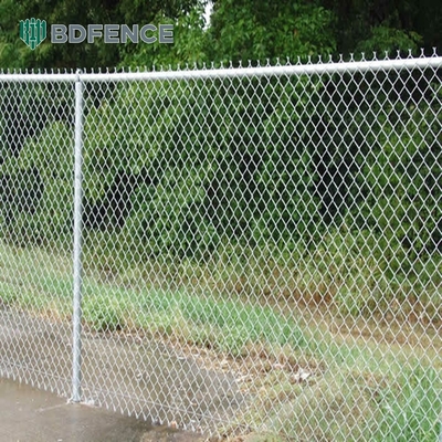 6ft 8ft Kettenverbindungszaun mit PVC-Beschichtung und verzinkter Veredelung