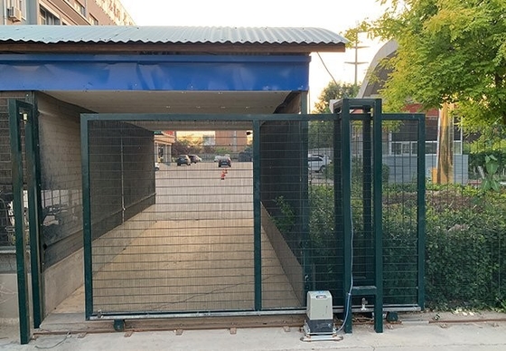 Anpassungsfähiges Stahlzaun Schiebetor für Haus und Garten 5,0 m Breite