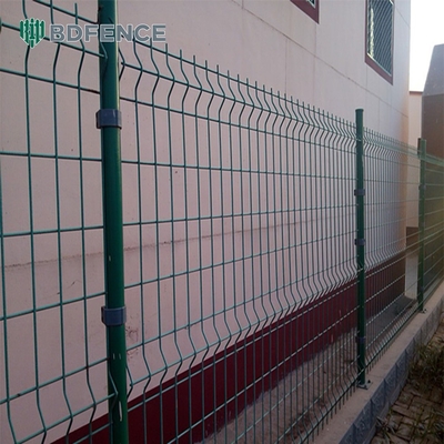 Pvc beschichtet 3d Schweißdrahtnetz Zaun Panel V Biegen gekrümmten Garten