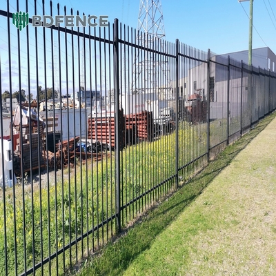 6Ftx8Ft Garten Schwarzmetallzaune Rostfeste galvanisierter Stahlzaun