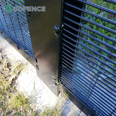 Klar vu Wandspitzen Metall Grenze Anti-Klettern Sicherheitszaunplatten