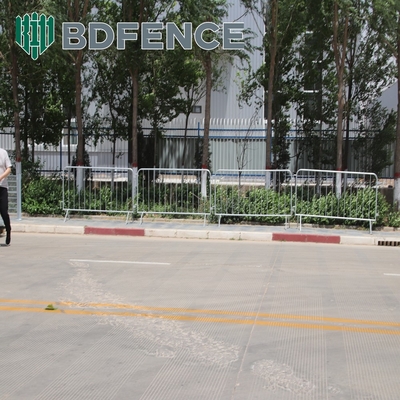 Hot Dip Galvanized Metal Crowd Control Barriers Sicherheit Portable