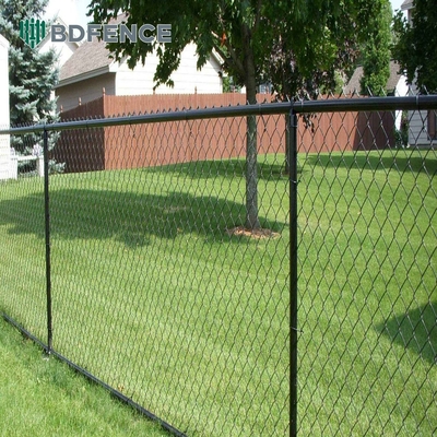 1,8 m hoher PVC-beschichteter Maschendrahtzaun 60X60 1,8X25m sichere, robuste Einzäunung