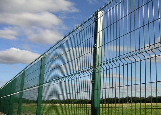ISO9001 riesiger Zaun 50*150mm V Mesh Security Fencing