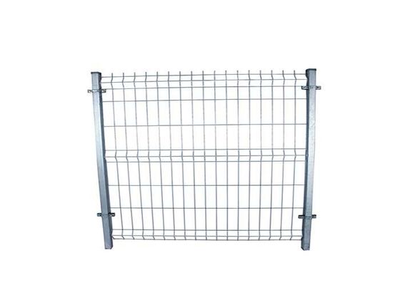 China Farbenfrohe 3D-Hausdekoration Schwarz geschwungenes geschweißtes Drahtgitter Gartenzaun Sicherheit Galvanisiertes PVC-beschichtetes Gitterzaun Cl