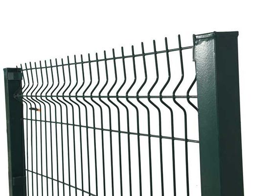 Nachhaltiges PVC beschichtet 3d gekrümmter geschweißter Drahtnetz Zaun Panel Barrikadenzaun