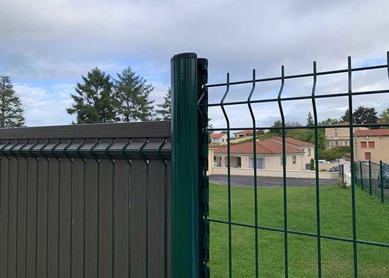 Fabrikhersteller Kettenverbindung Bauernhof Zaun Heiß getaucht Galvanisierte Rolle 3d Schweißdrahtnetz Zaun Gartengitter