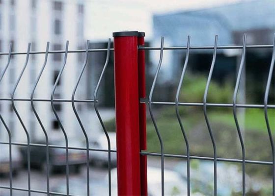 Fabrikhersteller Kettenverbindung Bauernhof Zaun Heiß getaucht Galvanisierte Rolle 3d Schweißdrahtnetz Zaun Gartengitter