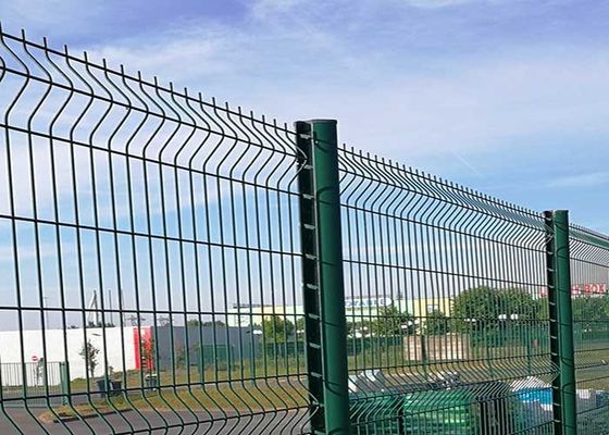 Nachhaltiges PVC beschichtet 3d gekrümmter geschweißter Drahtnetz Zaun Panel Barrikadenzaun