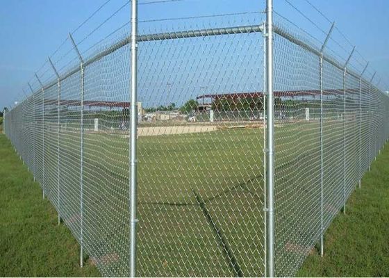 8 Ft Verzinktes PVC Beschichtetes Zyklon Wire Mesh Chain Link Zaun Roll für die Philippinen