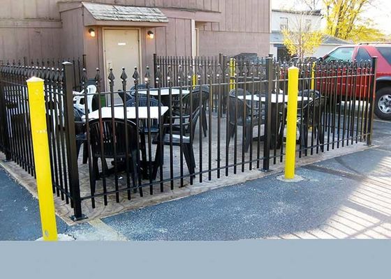 Gartenbauten quadratische Röhre schwarz 25*25*1,2 mm Speer oberen Zaun Aluminiumzaun