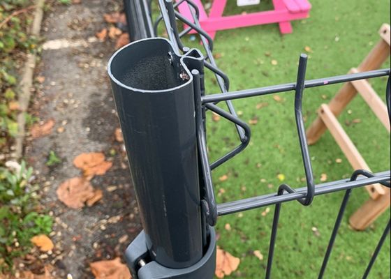 H1030mm PVC beschichtete Schwalbenschwanz-Posten Mesh Garden Fence