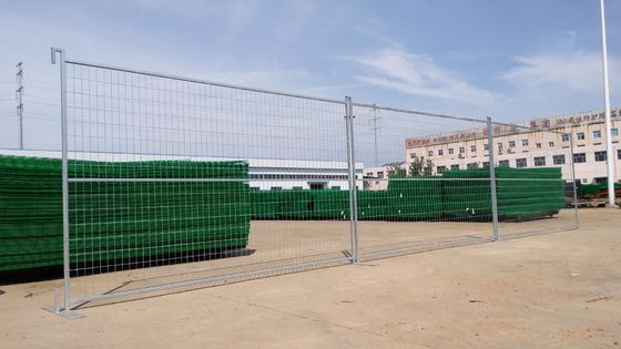 US-Marktstandard 6 x 12 ft Verzinkte temporäre Kettenverbindungszaunplatten für Baustellen