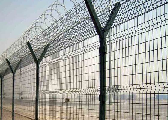 Y formte Höhen-Flughafen-Sicherheitszaun With Barbed Wire des Posten-1030mm