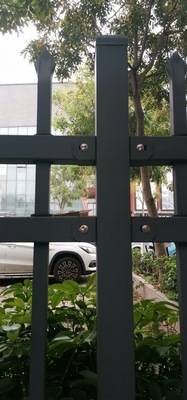 Hausgartenröhrenpool, das Aluminiumprofil-Zaun-Black-Stahlzaun einzäunt